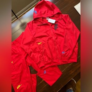 Nike SPE+ Woven Windrunner MFTA Set